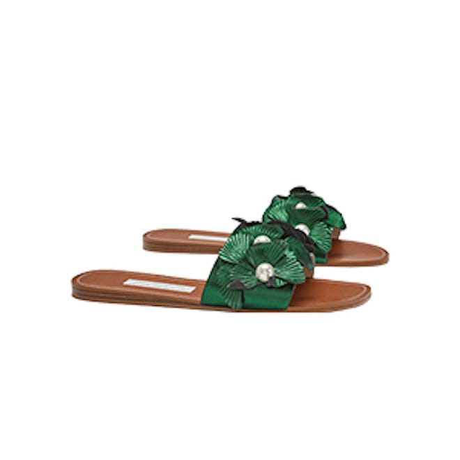 Flat Sandals With Floral Detail