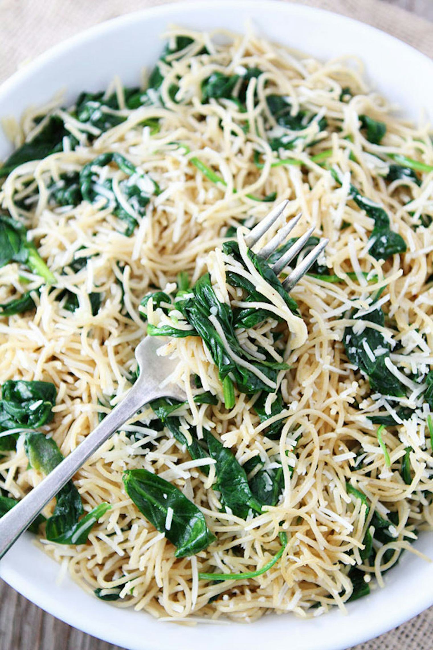 5 Quick And Easy Pasta Recipes For Busy Nights