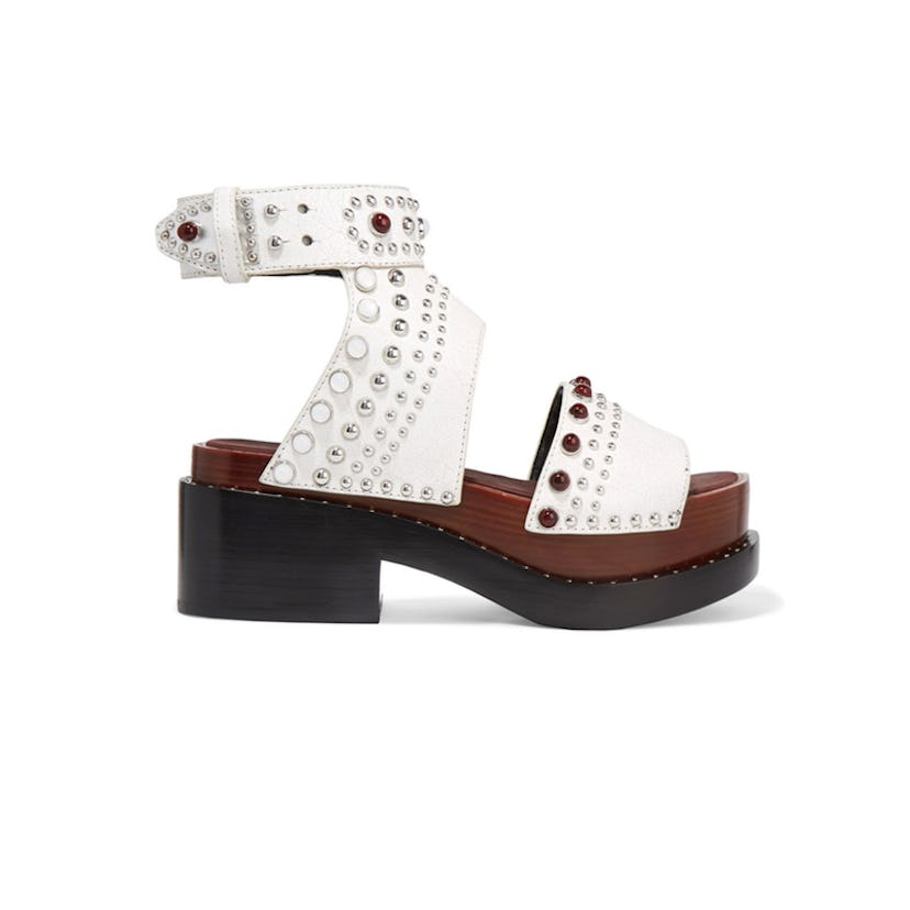 This Is How We’re Navigating The Outnet’s Epic Sale